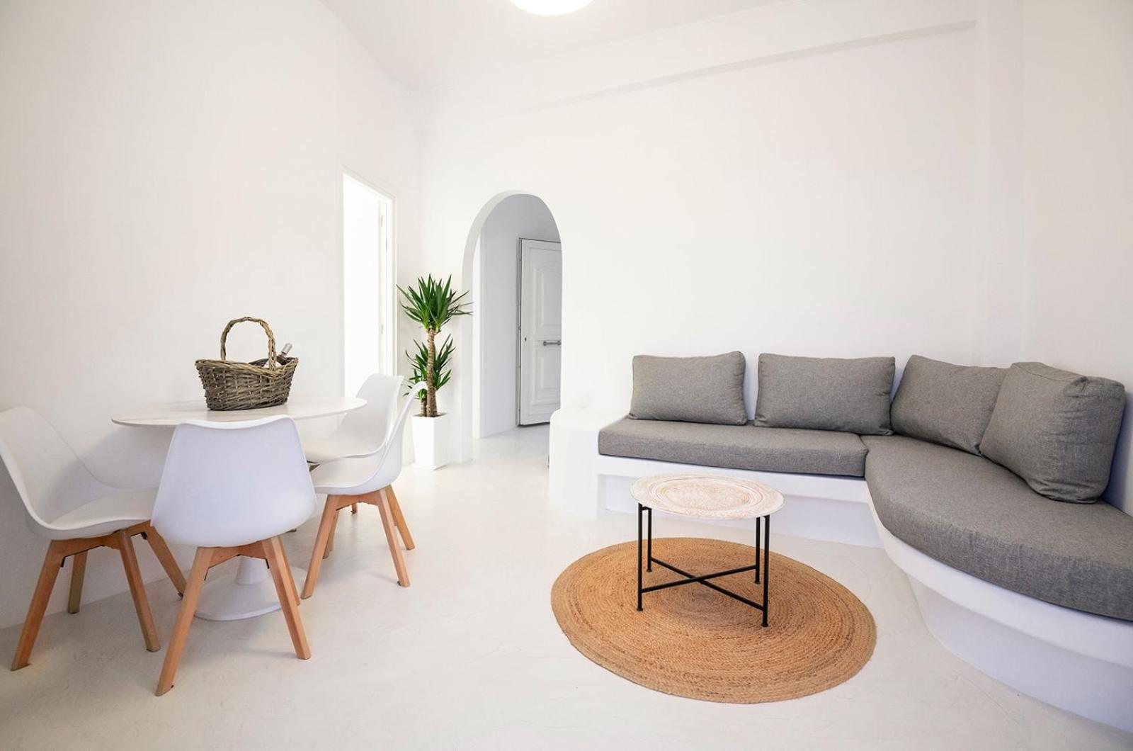 Sunrise Villa Santorini Vourvoulos Exterior photo